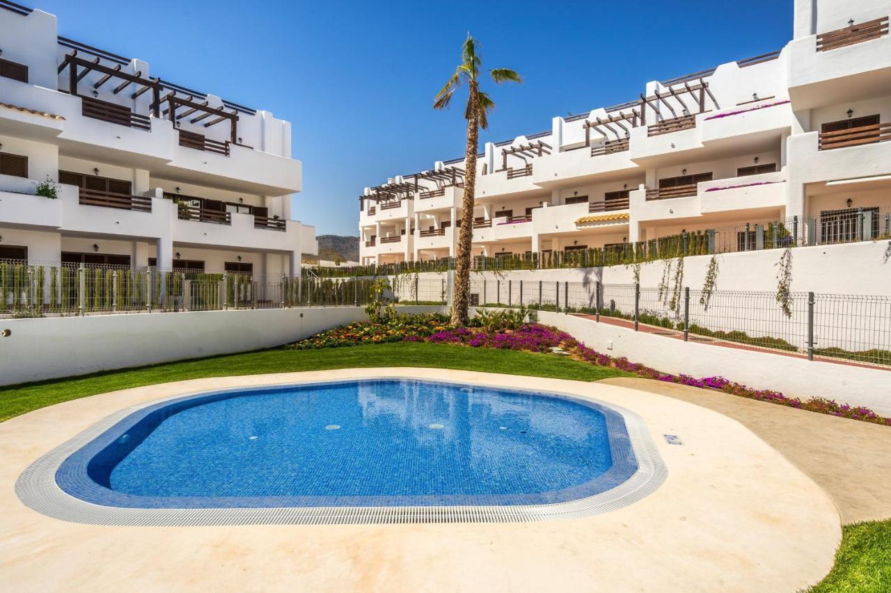 Lujoso Apartment ซานฮวน เด ลอส เตร์เรรอส ภายนอก รูปภาพ