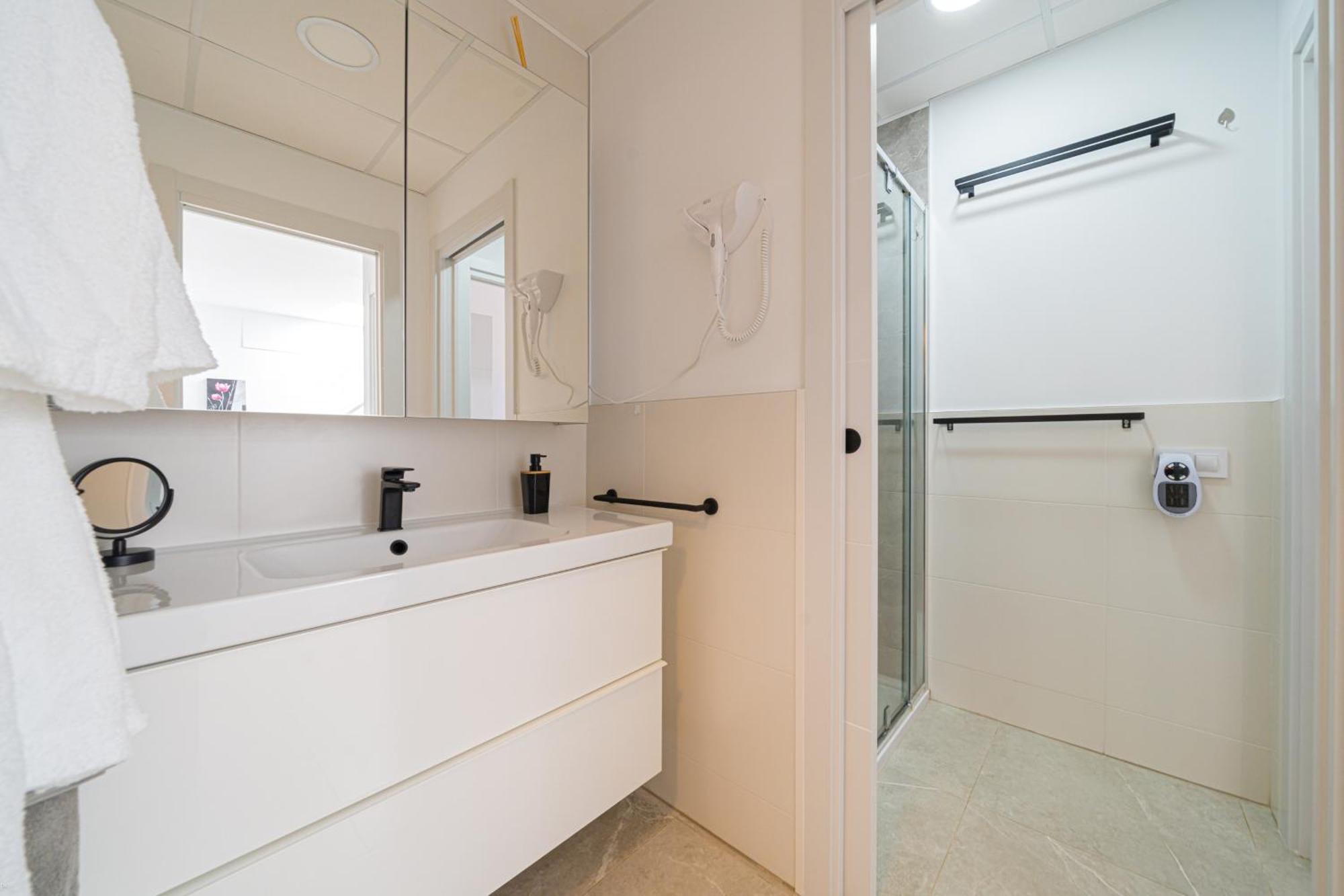 Lujoso Apartment ซานฮวน เด ลอส เตร์เรรอส ภายนอก รูปภาพ